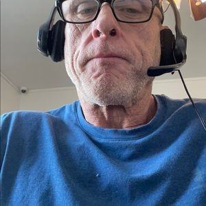 Meet your Posher, Carl